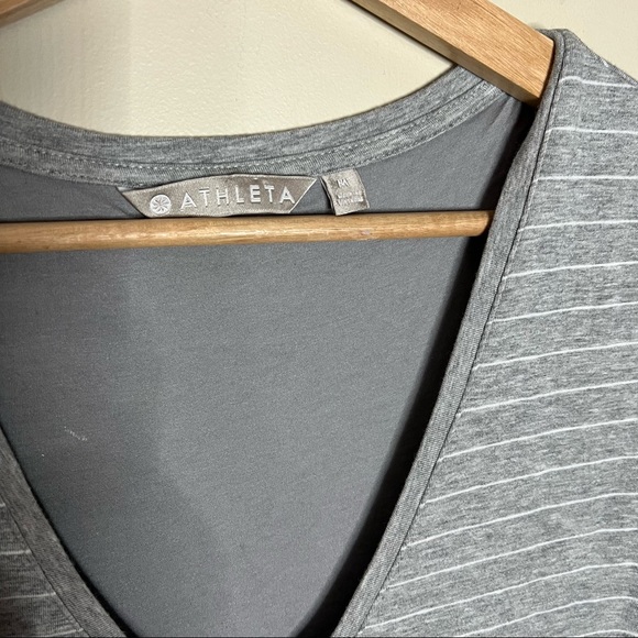 ATHLETA CENTRAL STRIPE GRAY RUCHED DRESS SIZE MEDIUM - Picture 5 of 6